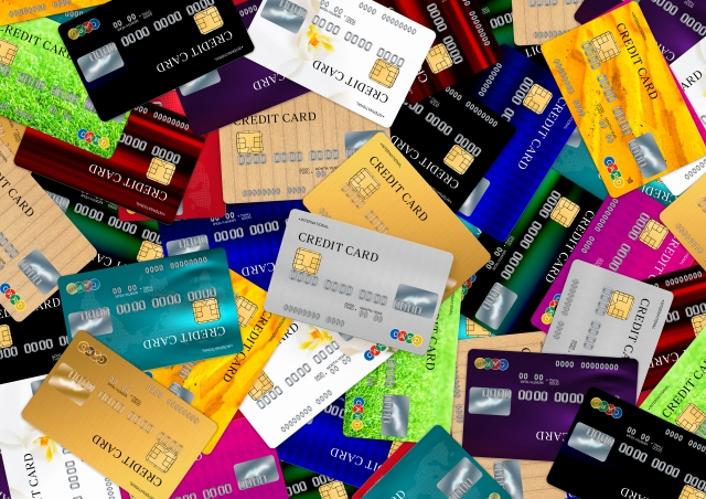 法人向けのクレジットカードの利点と審査の仕組み
